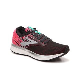 Brooks richochet running shoes black pink 9.5